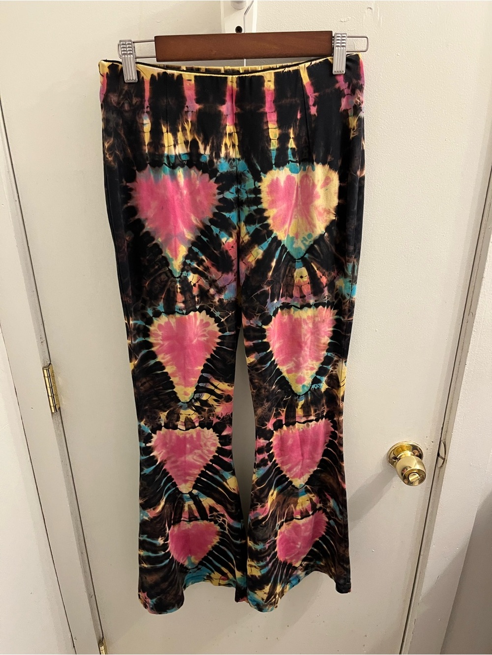 Lakhays Fun Tie Dye Heart Print Pants Size Small/Medium